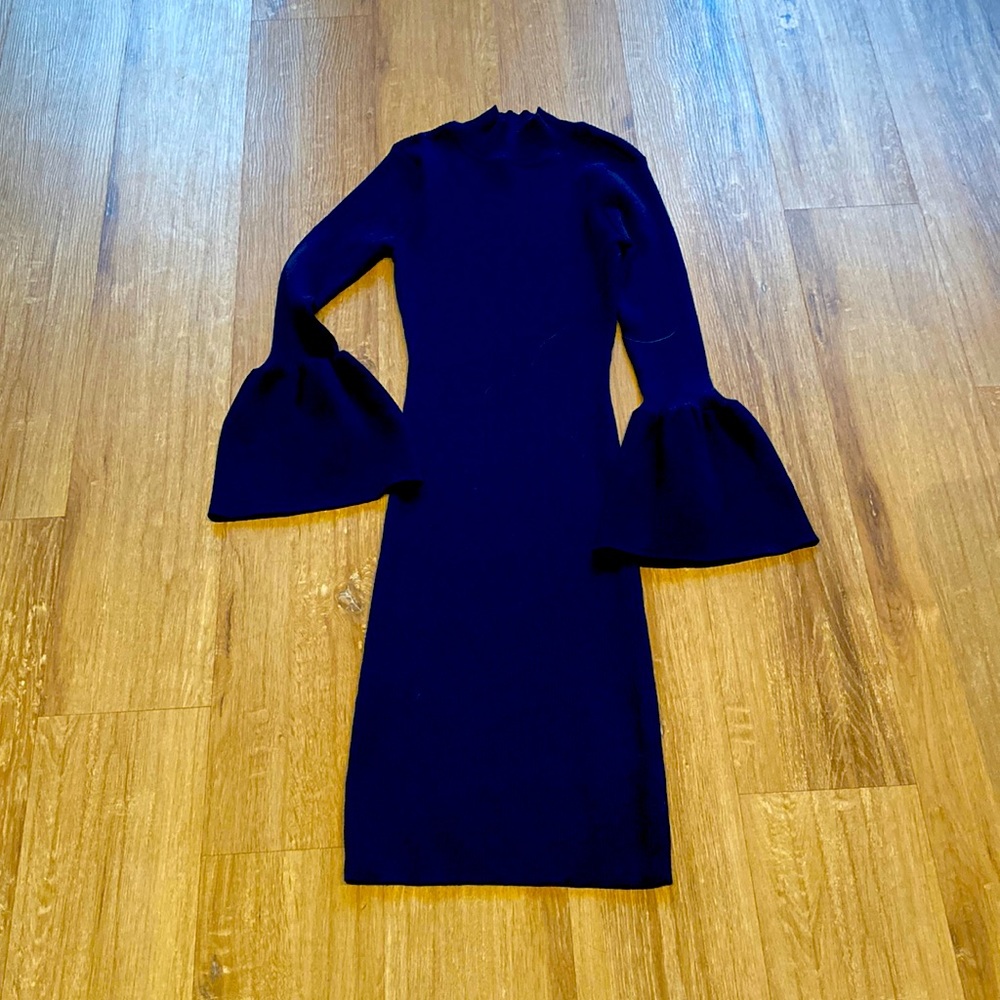 NWOT Venus midi length, mock neck body con dress